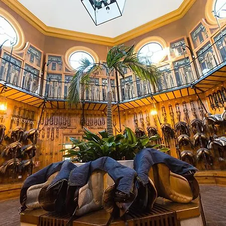 Allo Valdespino Parking Centro 2 *